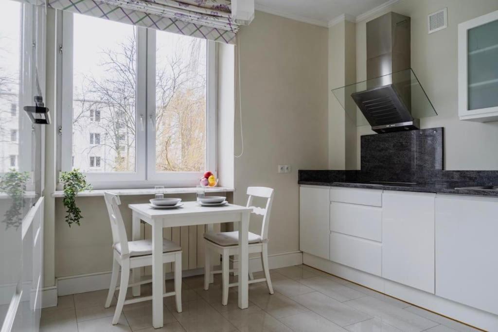 Apartament Elegant Joliot-curie30 *